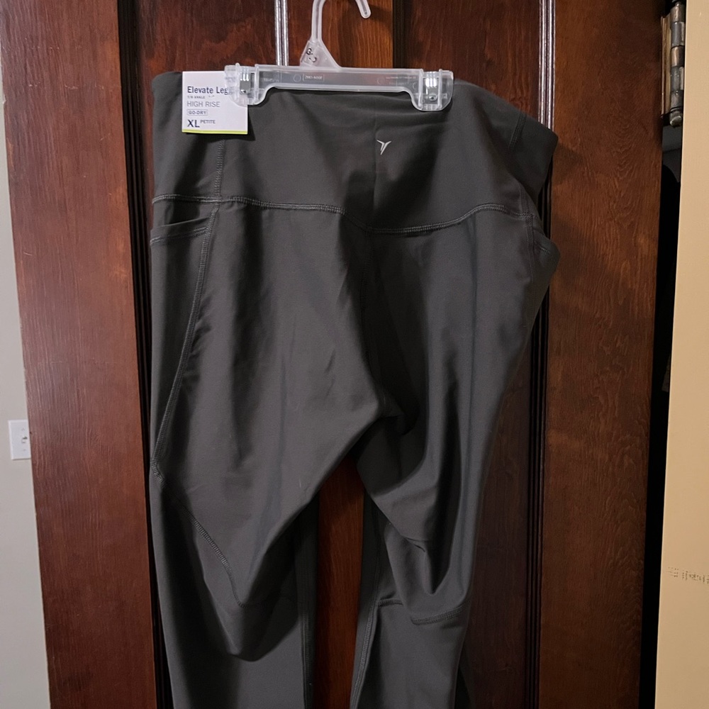 Old Navy Power-soft Leggings - petite